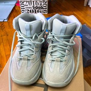 As Is ... Everything Must Go Sale ..